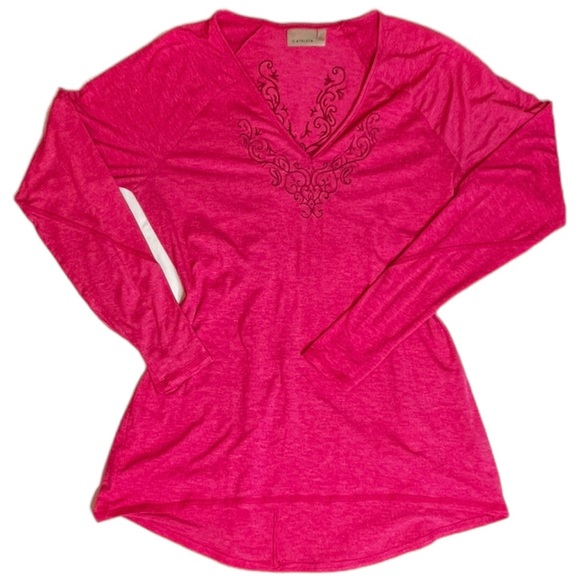 Athleta Top Embroidered Long Sleeve T-shirt Rouched Detail Heathered Dark Pink - Picture 11 of 11